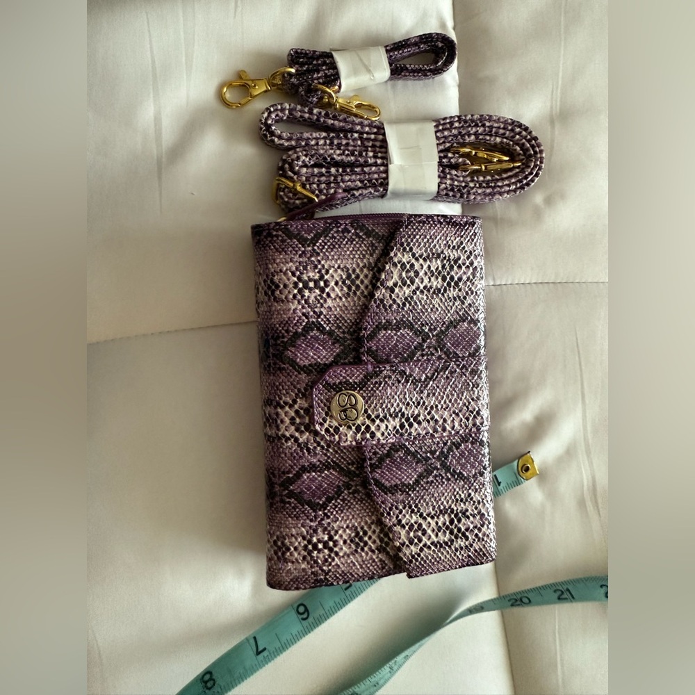Purple faux snakeskin wallet/clutch by Samantha Brown - Picture 3 of 4